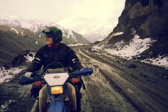 Media Name: 03_alborz_mountain_road_lois_bike.jpg